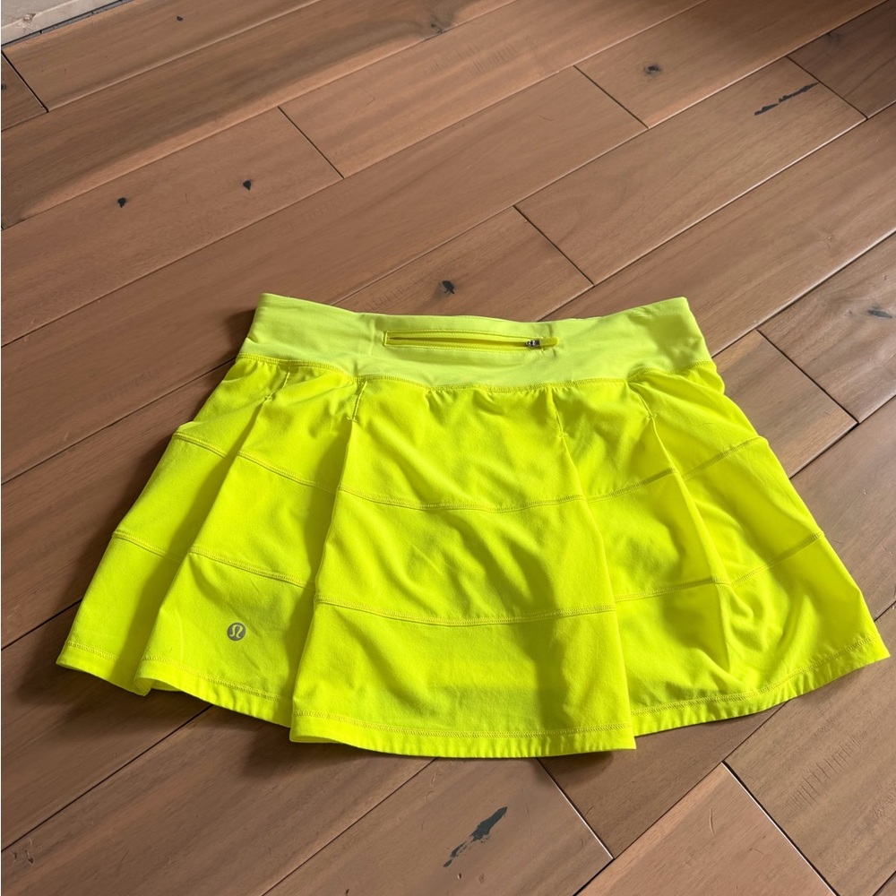 Lululemon skirt neon yellow